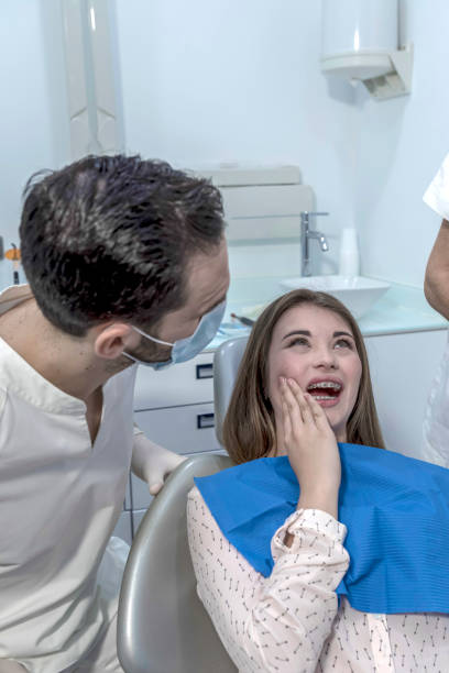 Best Broken or Chipped Tooth Repair in Oakwood, OH